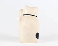 Manekineko (Beckoning Cat)