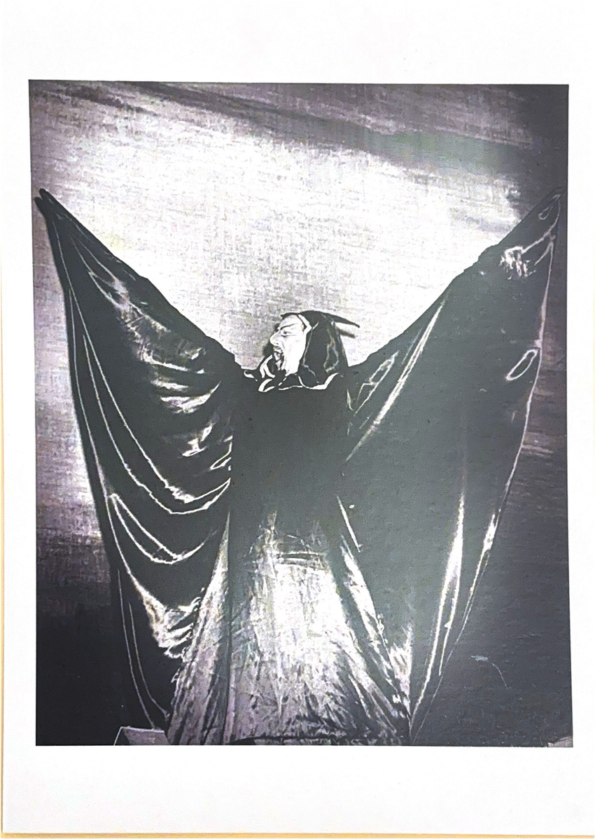 Postcard - Weegee: The Foreman Of The Devils 1945