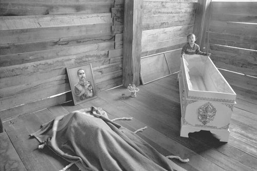 Questions Without Answers - The World in Pictures by the Photographers of VII