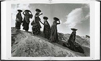 Sebastião Salgado: Workers HC