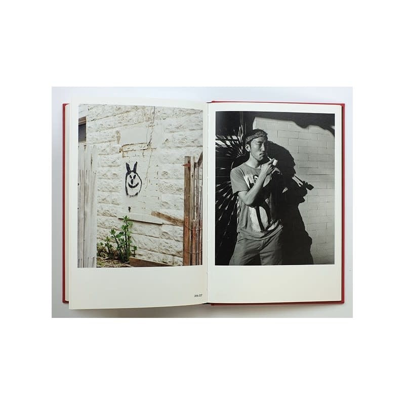 Stanley Wolukau-Wanambwa: One Wall a Web